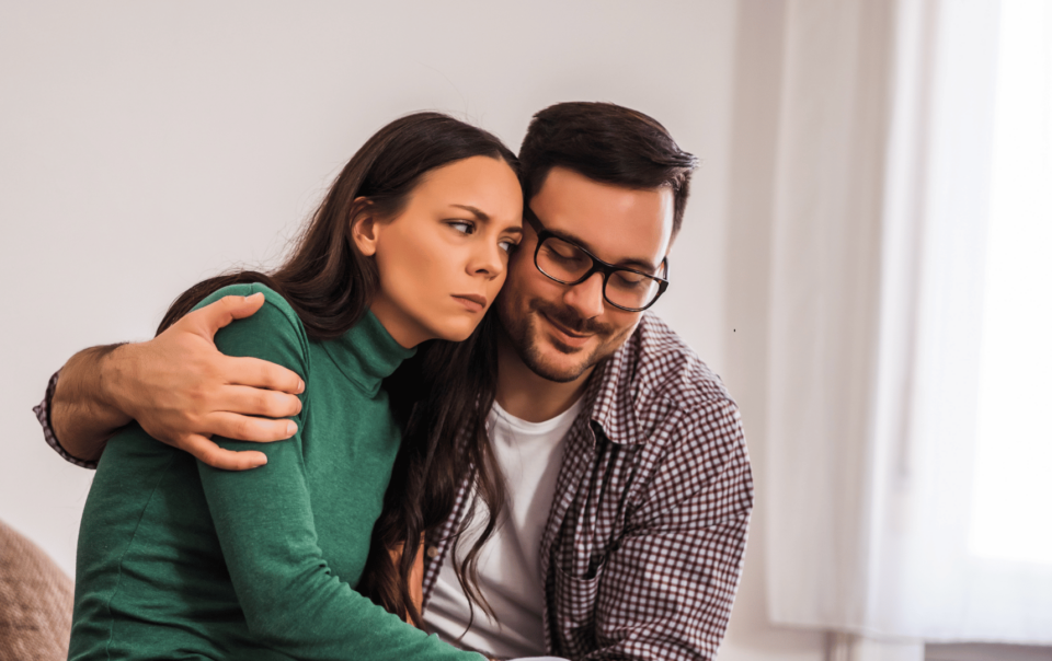 Atashimi ankthioz - Si krijohet, shenjat dhe një rast terapeutik